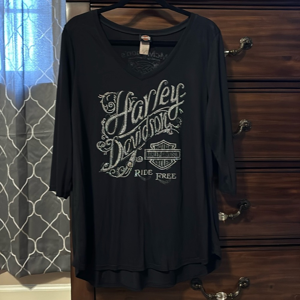 Women’s Harley Davidson Shirt
